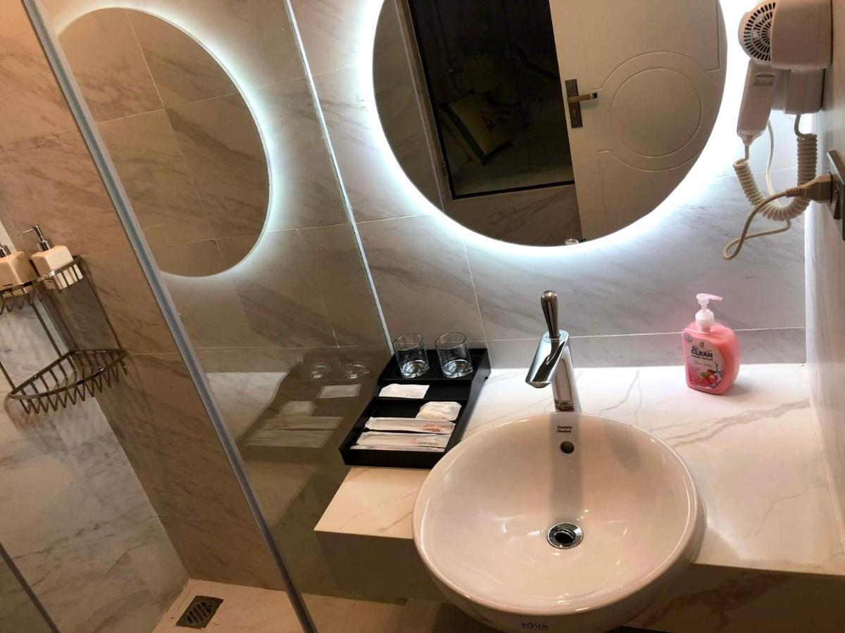 Ndc Misa Hotel Hạ Long-öböl Kültér fotó