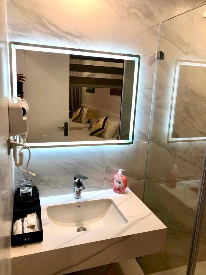 Ndc Misa Hotel Hạ Long-öböl Kültér fotó